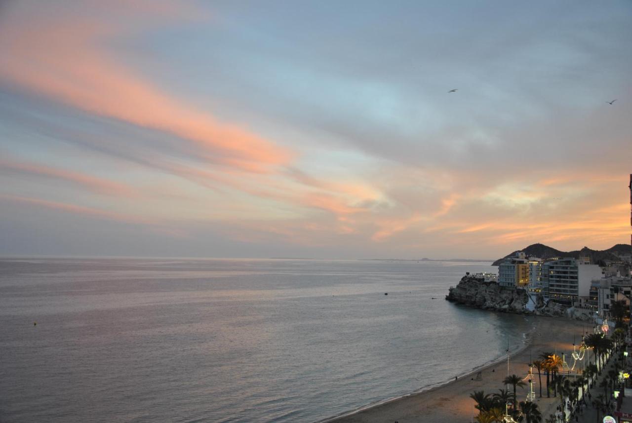 Al Despertar Ver El Mar เบนิดอร์ม ภายนอก รูปภาพ